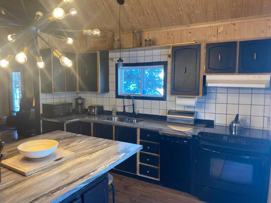 Le Jazz- Chalet Rustique/Chic Avec Spa Notre-Dame-Des-Bois Esterno foto