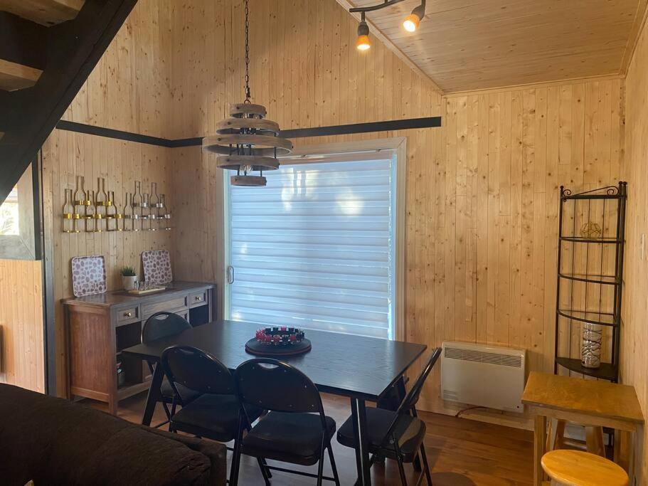 Le Jazz- Chalet Rustique/Chic Avec Spa Notre-Dame-Des-Bois Esterno foto