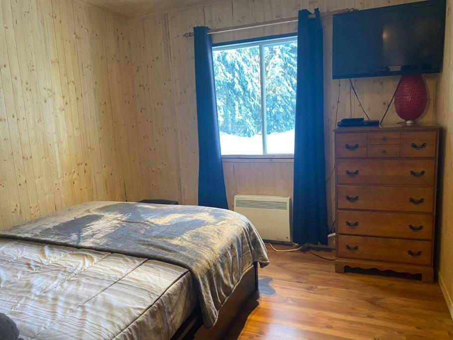 Le Jazz- Chalet Rustique/Chic Avec Spa Notre-Dame-Des-Bois Esterno foto